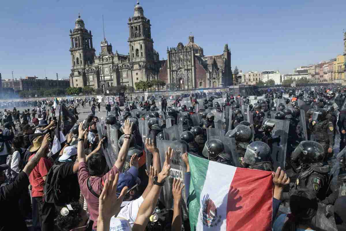 marcha generación z policías zocalo