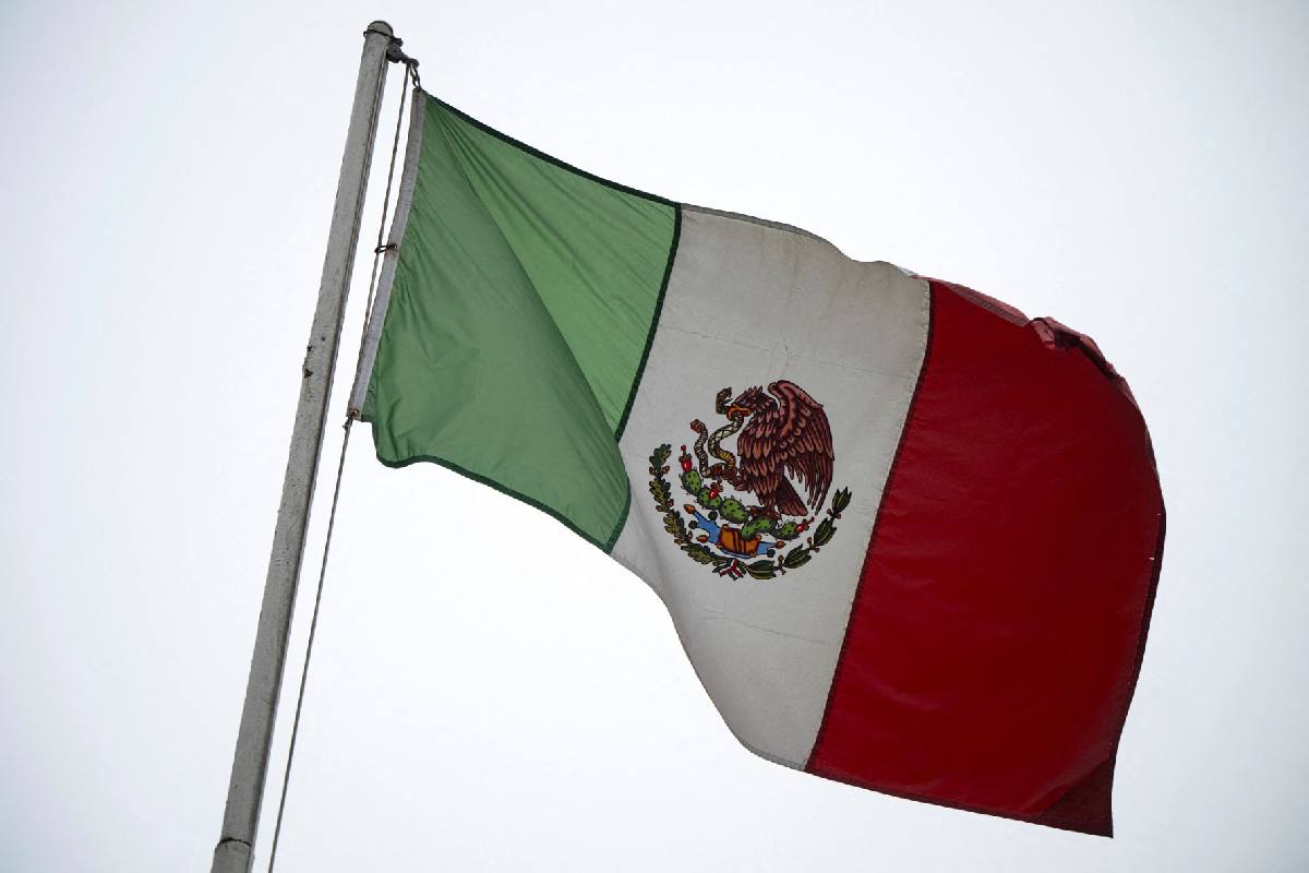 México rechaza declaración de Sheinbaum como "persona non grata" por Congreso de Perú
