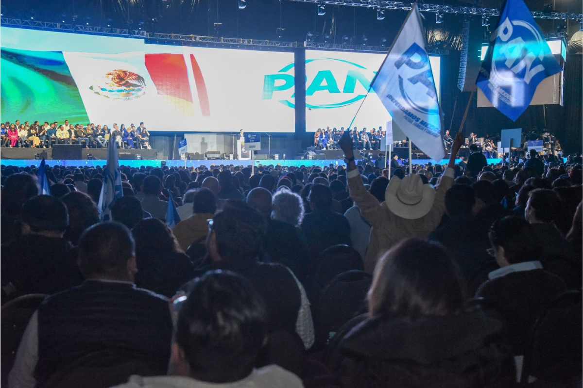 PAN pone a debate reforma a estatutos y ratifica sus principios en asamblea nacional