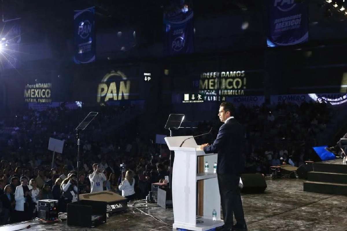 PAN pone a debate reforma a estatutos y ratifica sus principios en asamblea nacional