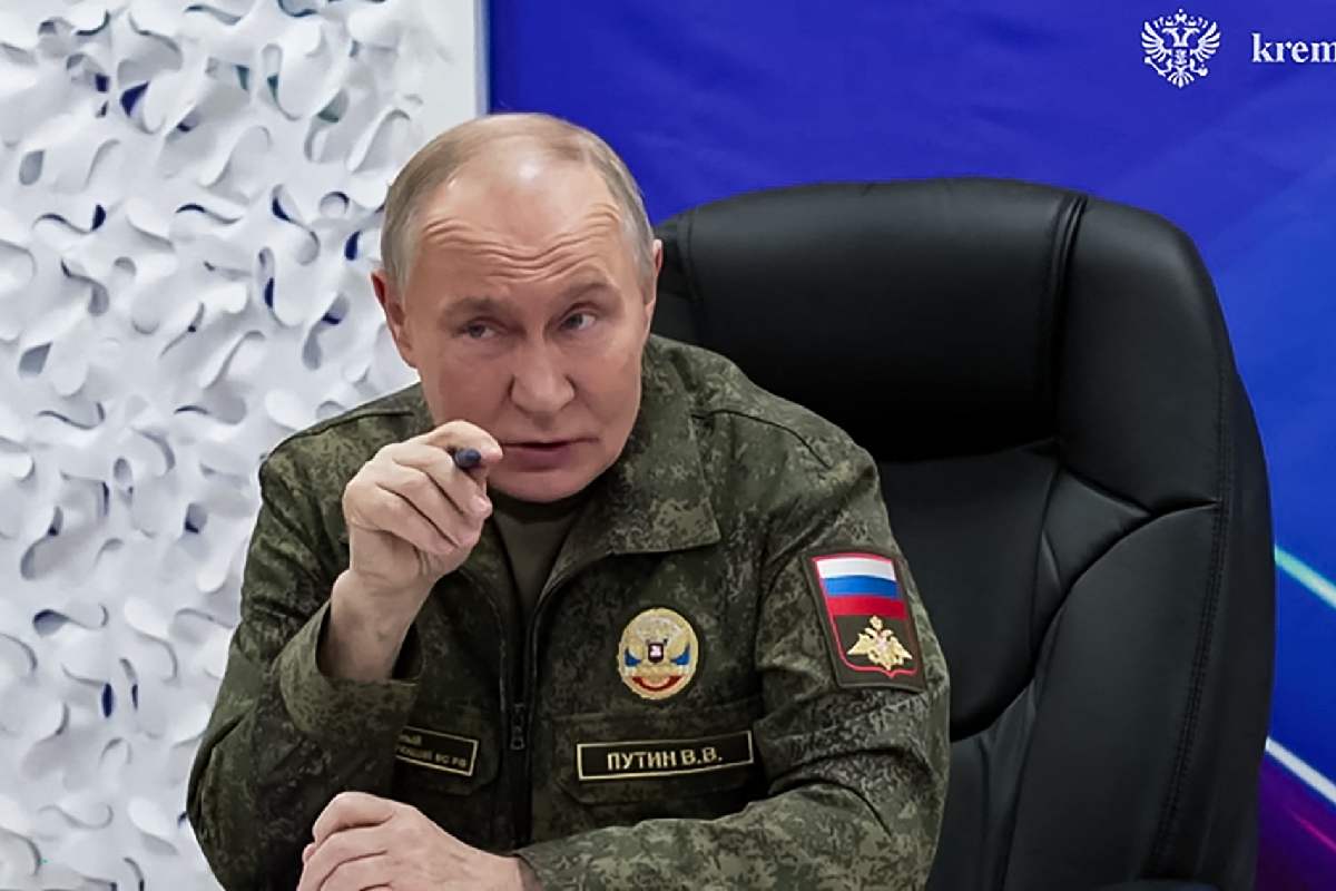 "Ucrania puede perder dignidad o un socio clave": advierte Zelenski sobre plan de EU para terminar la guerra con Rusia