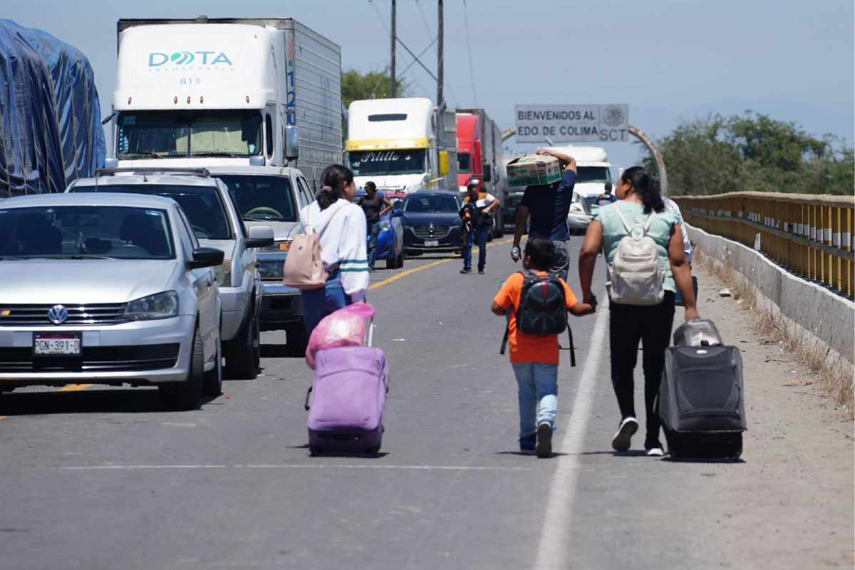 Coahuayana y la nueva era de violencia explosiva en Michoacán: drones, minas antipersona y coches bomba