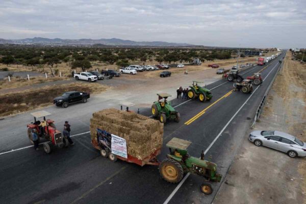 Bloqueo Zacatecas agricultores Ley de Aguas