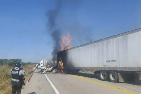 Bloqueos en Escuinapa Sinaloa