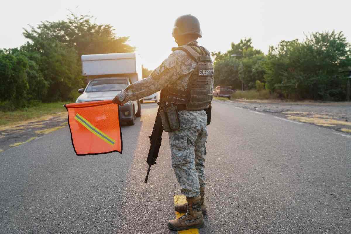 Coahuayana y la nueva era de violencia explosiva en Michoacán- drones, minas antipersona y coches bomba Animal_Político_6