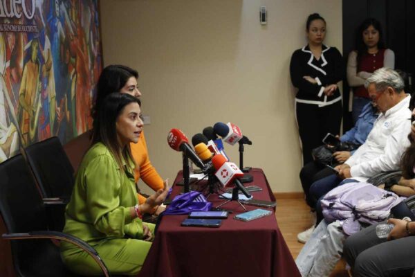 Conferencia violencia digital Olimpia Sinaloa