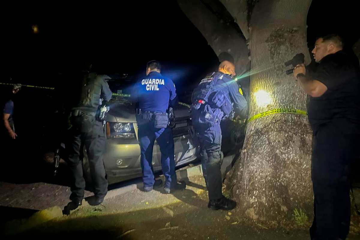 FGR inicia investigación por delincuencia organizada tras ataque con coche bomba a policía comunitaria de Coahuayana, Michoacán