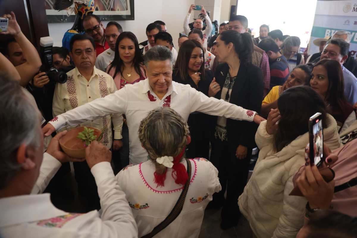 Gobernador de Hidalgo pide a Congreso revisar “Ley Esposa” para evitar demandas ante tribunales