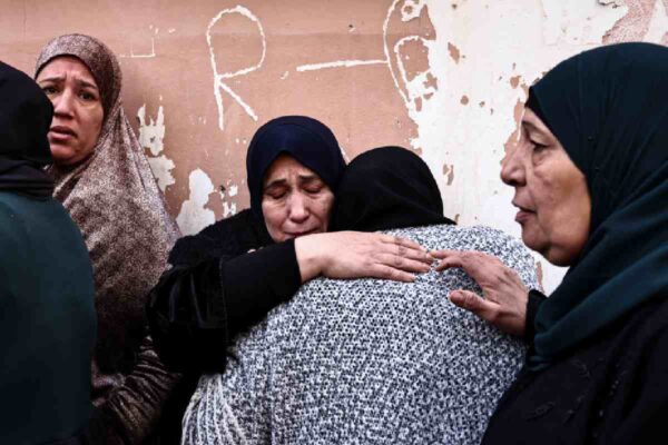 Israel aprueba 19 colonias ilegales más en Cisjordania