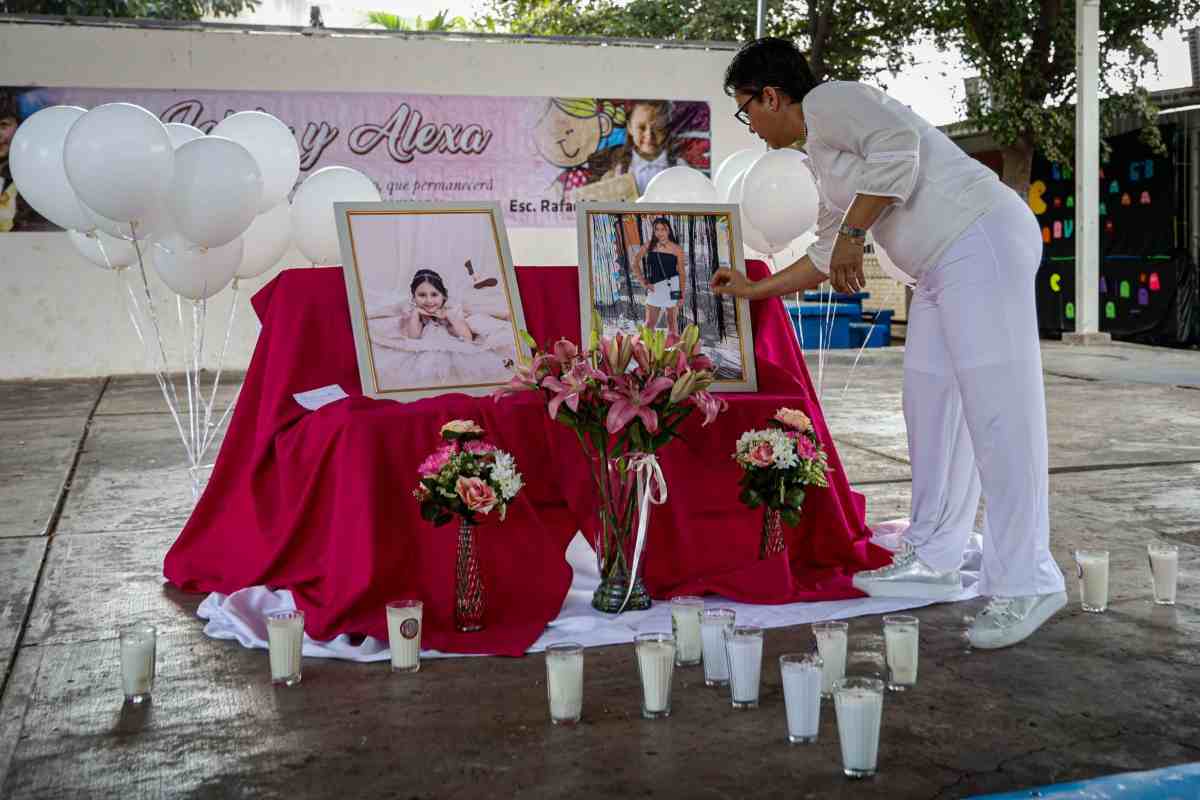 Leydi y Alexa Badiraguato Ejército
