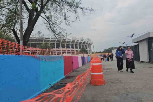 Obras alrededor del estadio Azteca comerciantes afectados