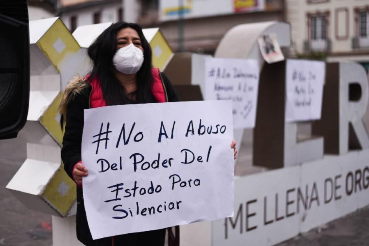 “Para la ley todos somos iguales”: Nahle niega censura en Veracruz tras la detención de periodista acusado de terrorismo