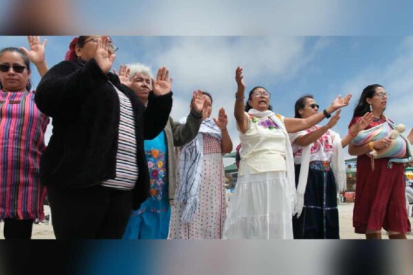 Parteras en la frontera Partería y Medicinas Ancestrales