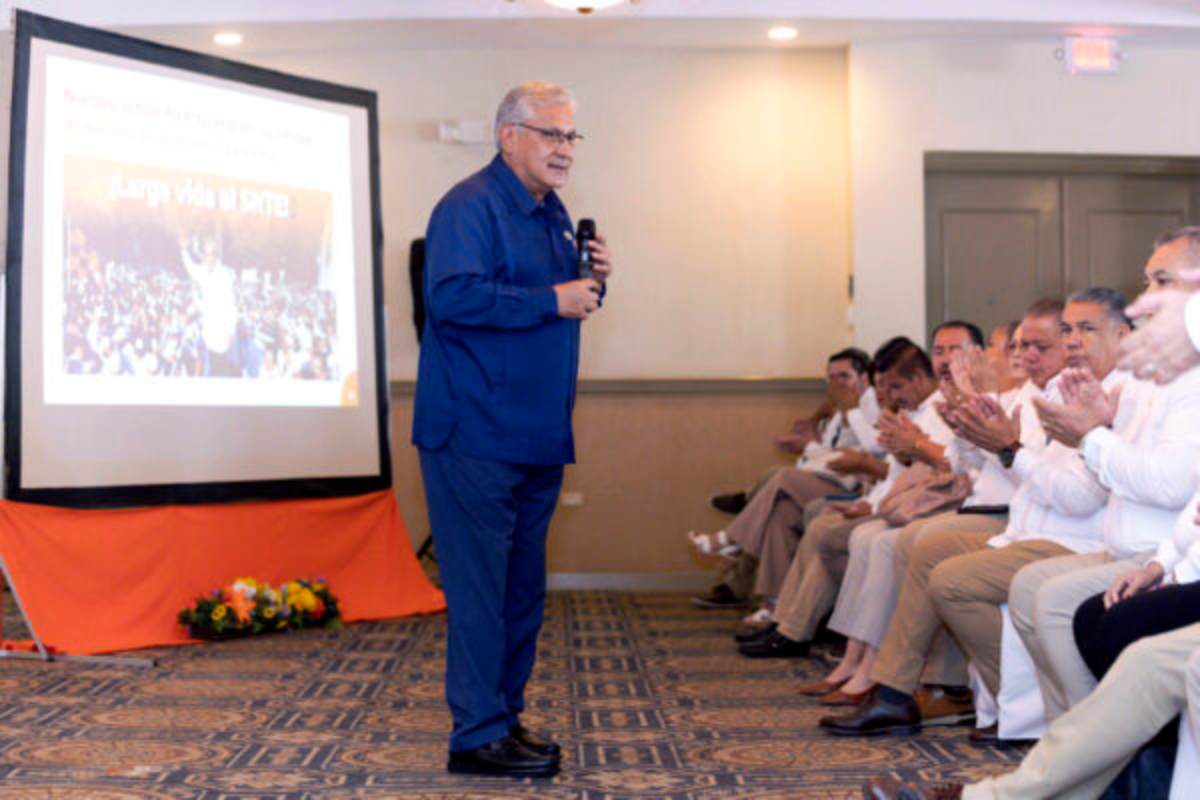 SNTE pide aumento de sueldo acorde al 13 % de salario mínimo para 2026