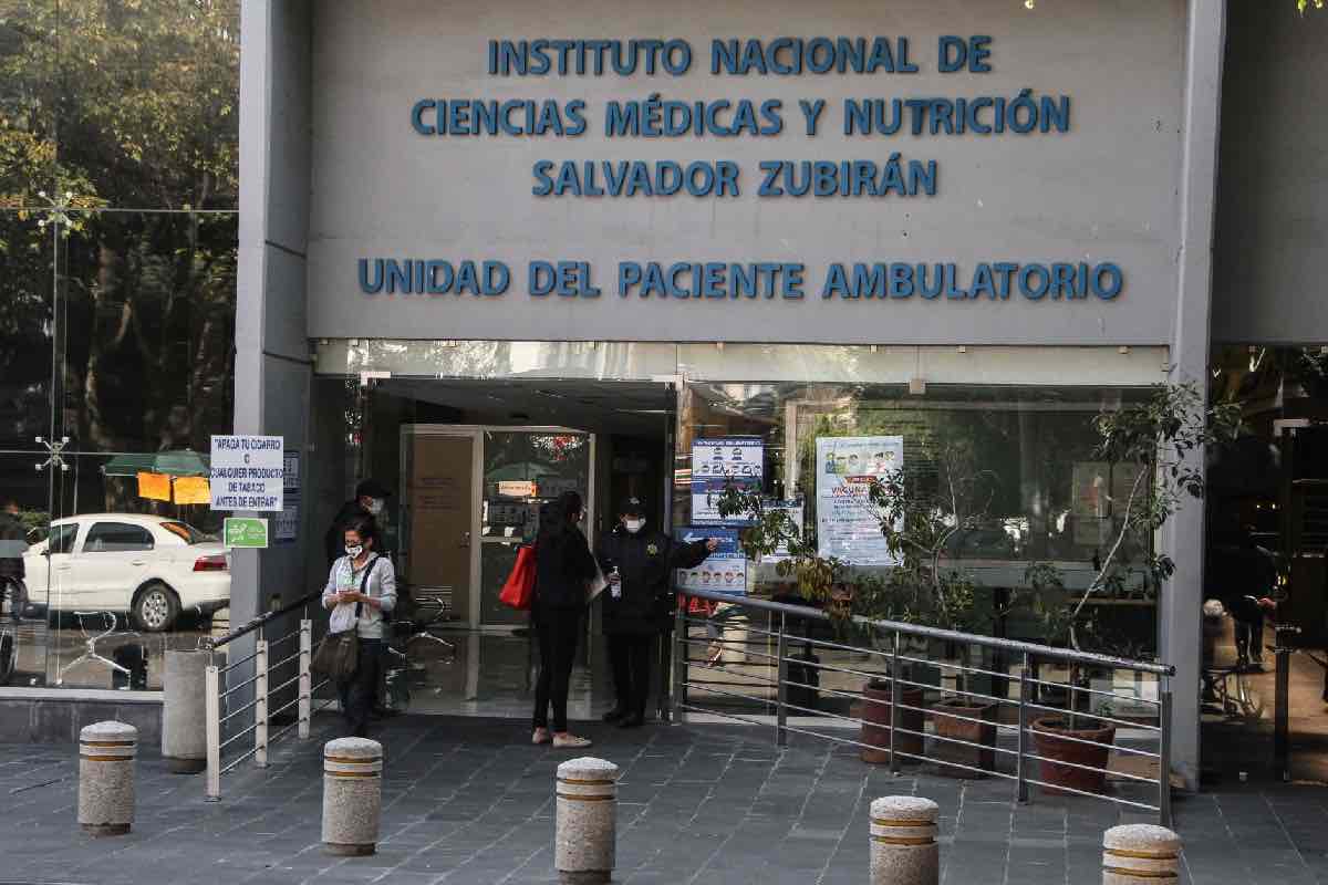 Salud para todos, en el papel; pacientes sin seguridad social viajan hasta 700 km por atención de alta especialidad Animal_Político_7