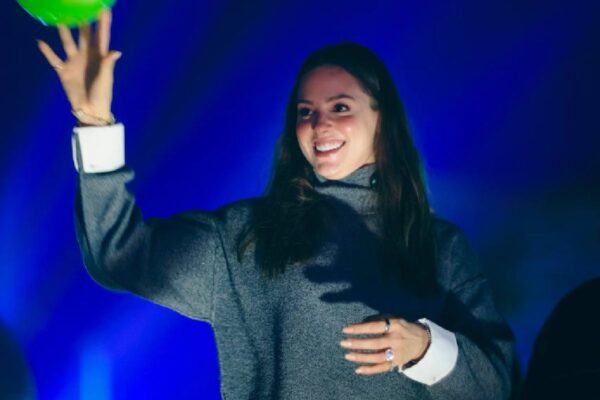 Sheinbaum rechaza legislar la llamada “Ley Esposa” en estados; “no hacen falta esas leyes”, dice