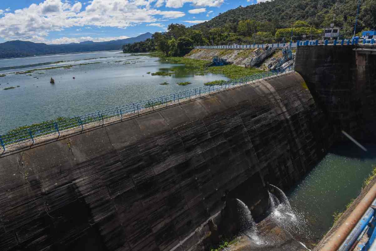 Trump amenaza a México por tratado de aguas