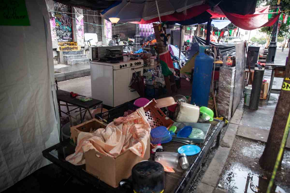 Vecinos de Cuba 11 denuncian irregularidades: documento de desalojo fue recibido por persona muerta