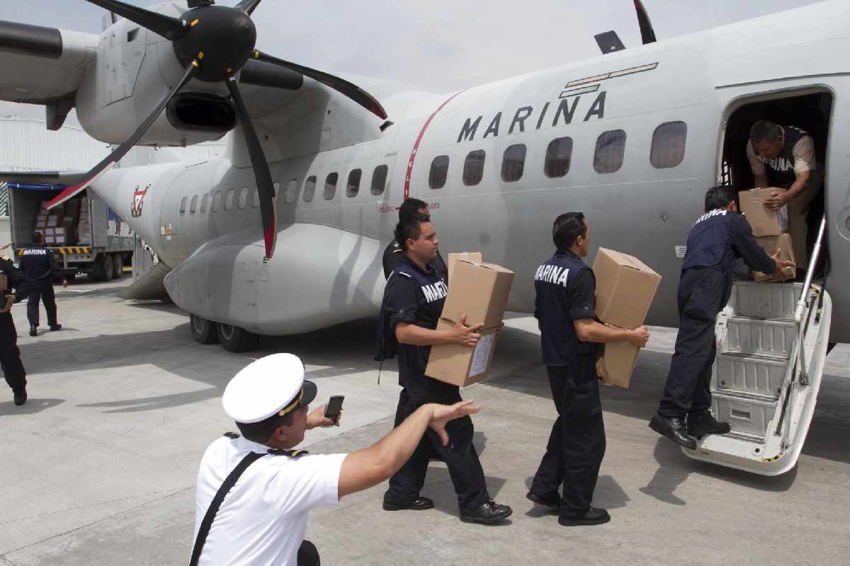 Aeronave de la Marina se accidenta en Galveston, Texas; realizaba misión de apoyo médico con Fundación Michou y Mau