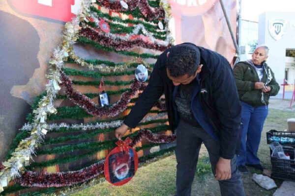 árbol navidad crematorio plenitud ciudad Juárez