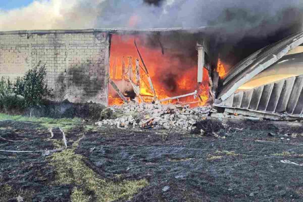 Se desploma avioneta en San Pedro Totoltepec, en Toluca, Edomex