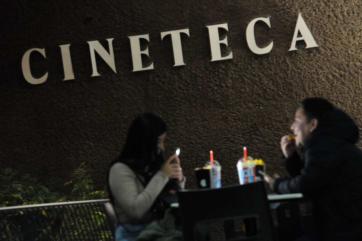 cineteca-nacional-protesta-tianguis-cortometrajes-pinatas