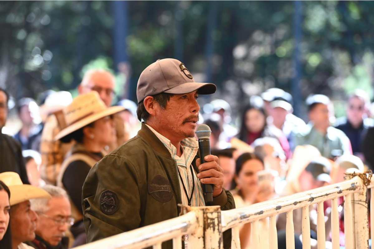 En Guadalupe y Calvo, parte del Triángulo Dorado, Sheinbaum promete más presencia de la Guardia Nacional