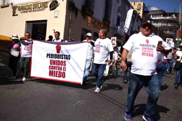 Detienen en Veracruz al periodista Rafael León Segovia; lo acusan de terrorismo y encubrimiento