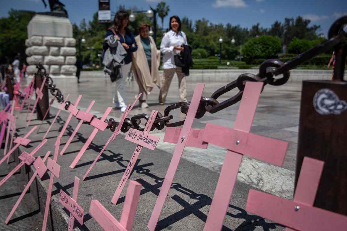 Fiscalía de CDMX ofrece recompensa por información de Fernando Llanos, exdirector de la SCT, acusado de feminicidio