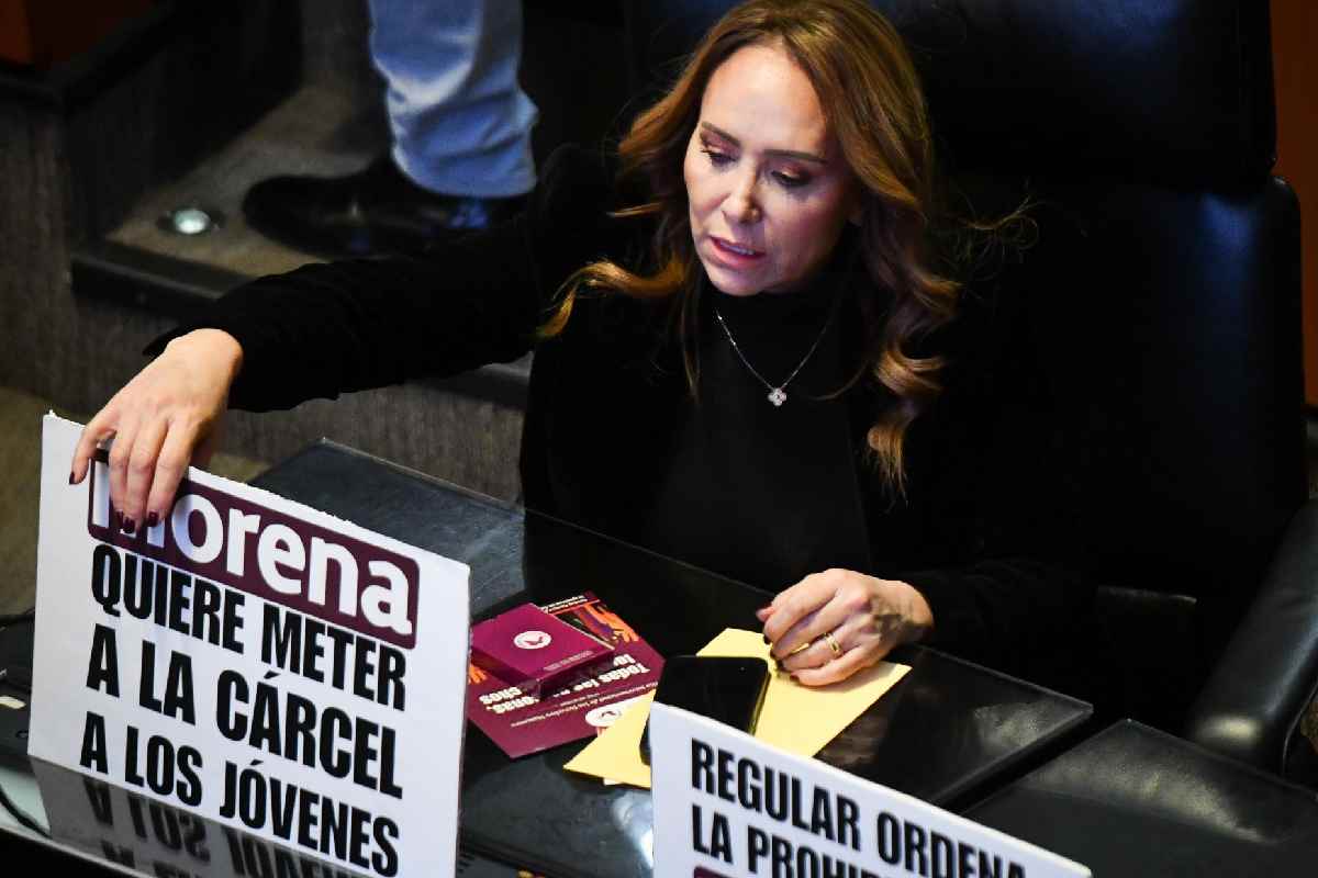 Senado aprueba prohibir vapeadores y cigarrillos electrónicos