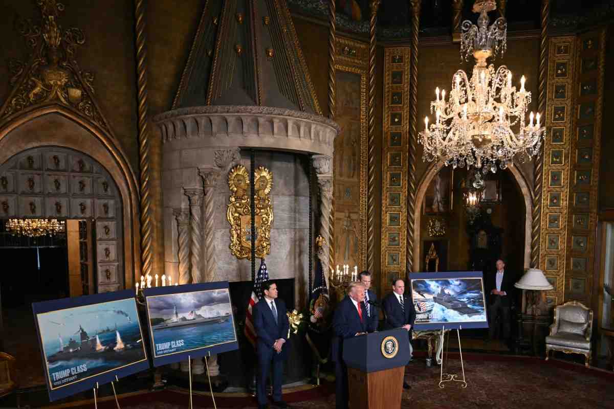 Trump anuncia nueva clase de buques de guerra que llevará su nombre