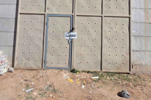 Chihuahua cancela permisos de carreras de caballos y peleas de gallos ante condiciones de seguridad