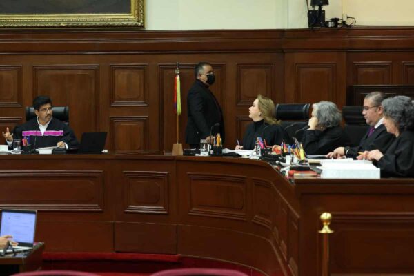 Corte avala pensión compensatoria para concubinos tras la muerte de pareja