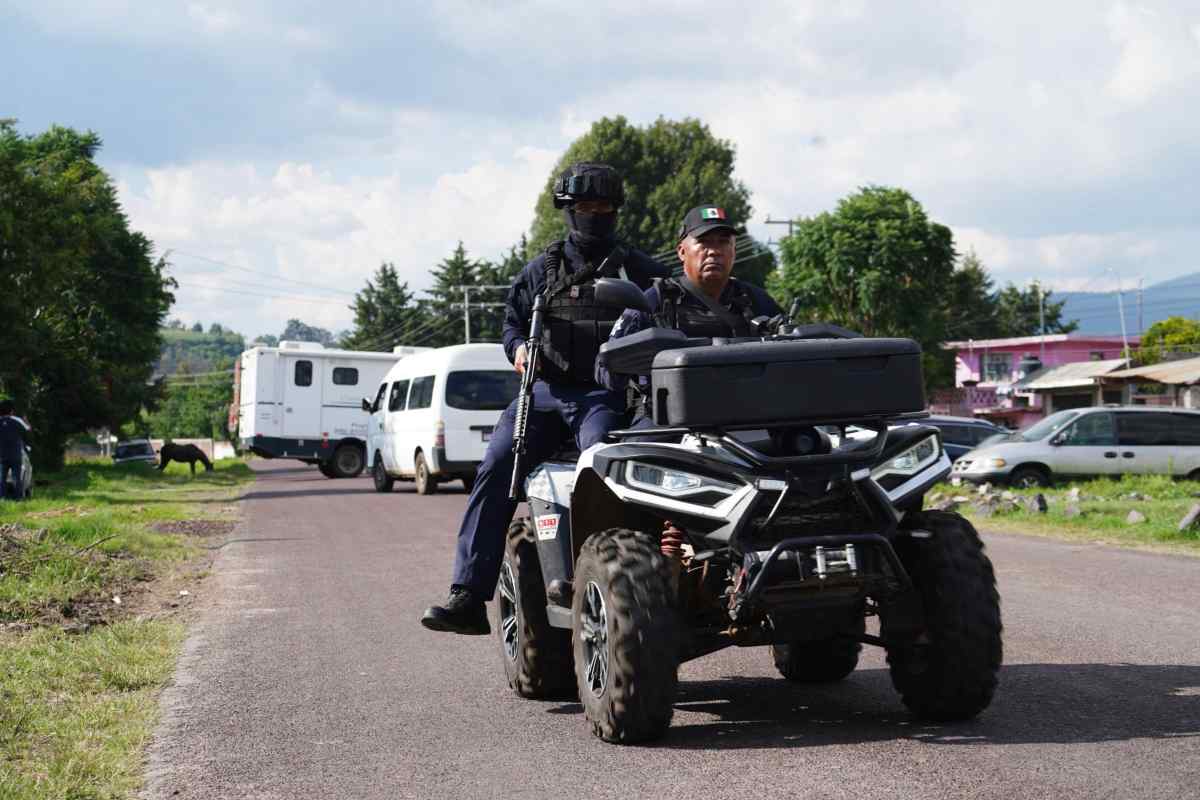 Detienen a cinco policías de la Guardia Civil en Michoacán por presunto abuso de autoridad