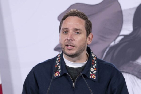 Eduardo Clark deabasto medicamentos compra nueva tecnología