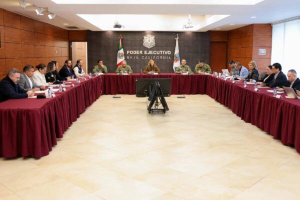 Gobernadora de Baja California realiza cinco ajustes en su gabinete para cumplir con paridad de género