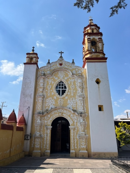 Iglesia del convento de San Miguel Arcángel, en Zinacantepec, Estado de México.
