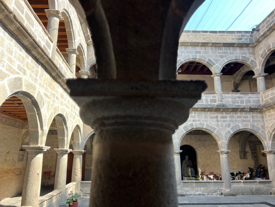 Iglesia del convento de San Miguel Arcángel, en Zinacantepec, Estado de México.
