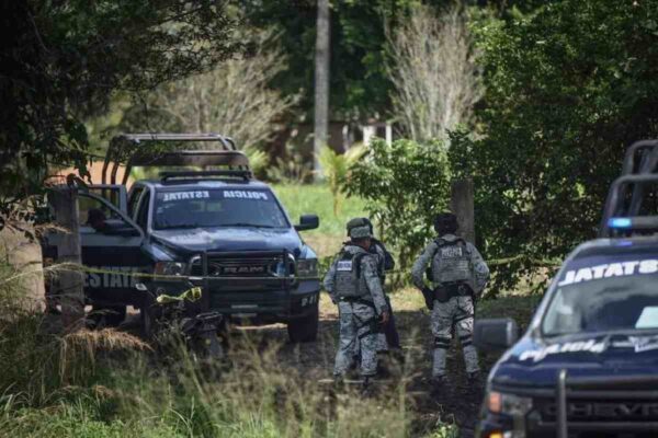 Localizan cuerpos de cuatro hombres en Sayula, Veracruz; identifican a uno como hijo de exregidor