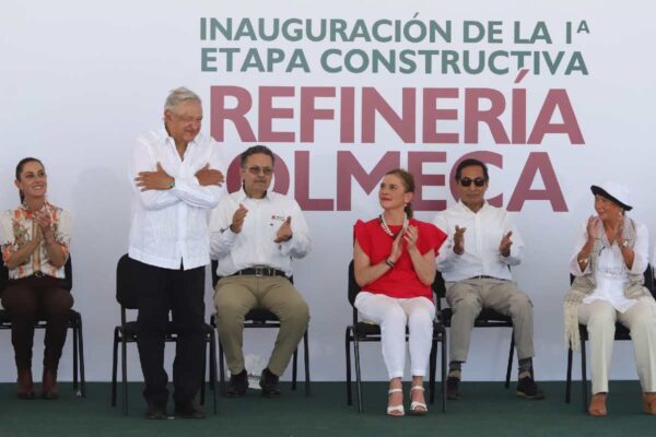 Pemex frena envío de petróleo a Cuba, tras aumento histórico en gobierno de Sheinbaum