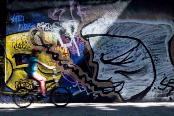 Regidor panista de Guanajuato dice que el grafiti puede generar adicciones y conflictos en jóvenes