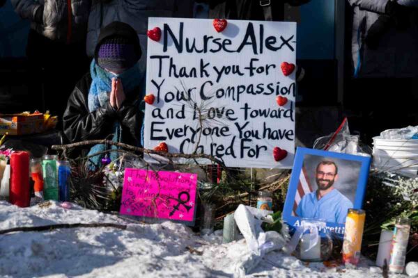 Segundo asesinato a manos del ICE en Mineápolis aumenta la presión sobre el gobierno de Trump