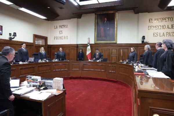 Suprema Corte manifestación permiso sonora inválido