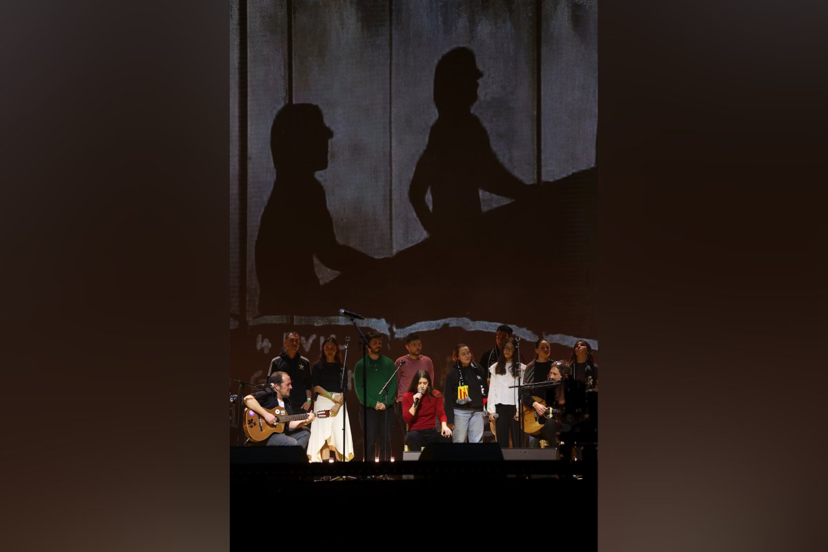 Rosalía, Guardiola y más artistas se unen en un concierto histórico en Barcelona por Palestina