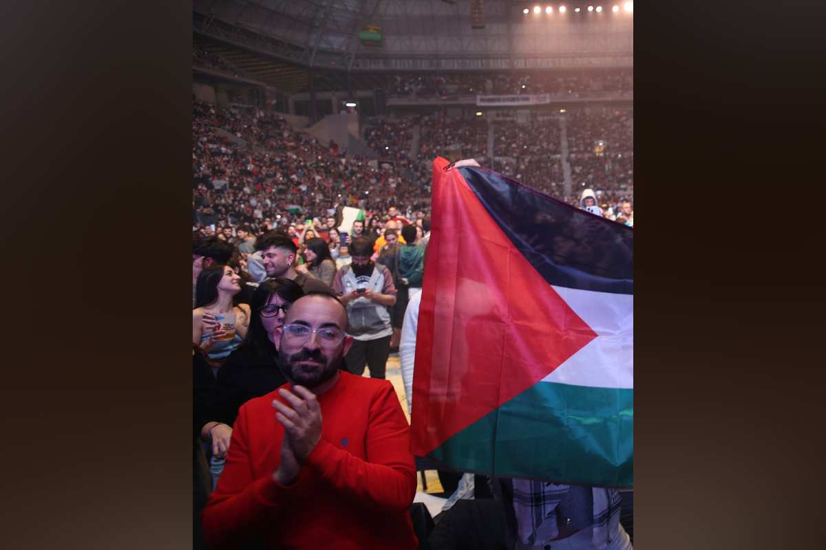 Rosalía, Guardiola y más artistas se unen en un concierto histórico en Barcelona por Palestina