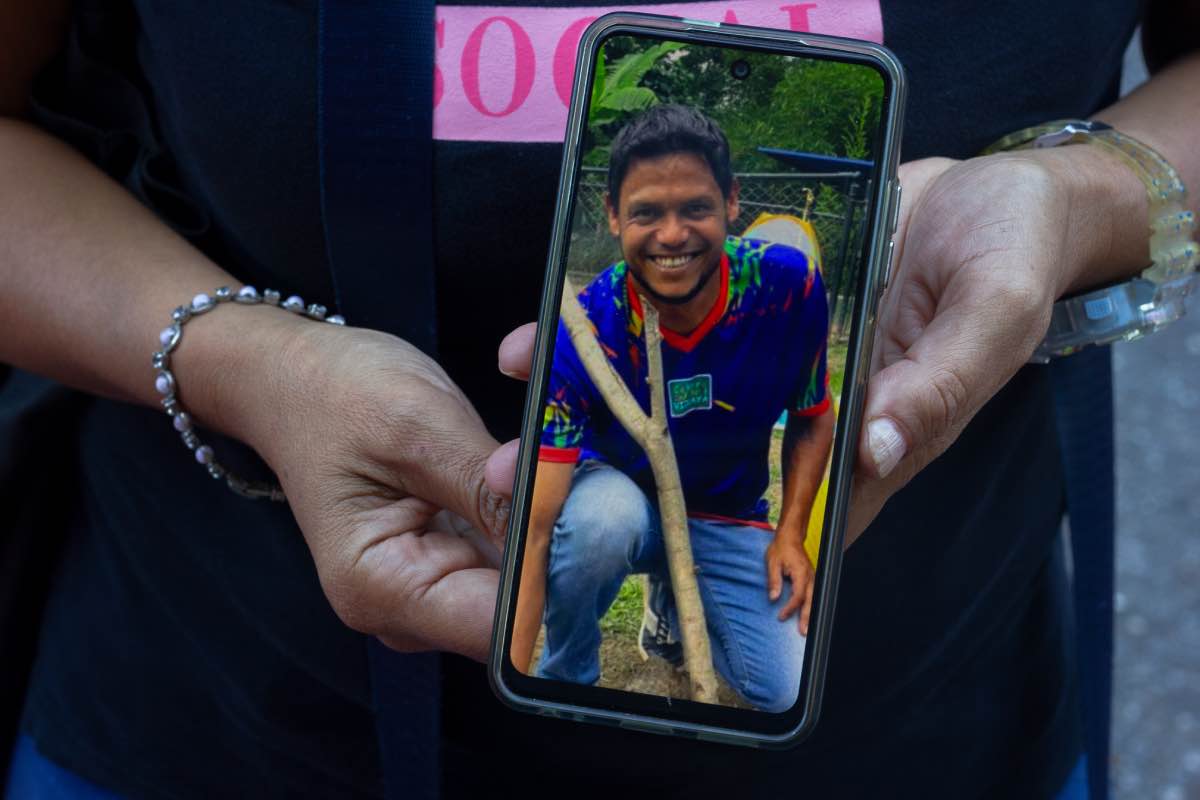 familias-presos-politicos-bombardeos-eu-venezuela-animal-político-2