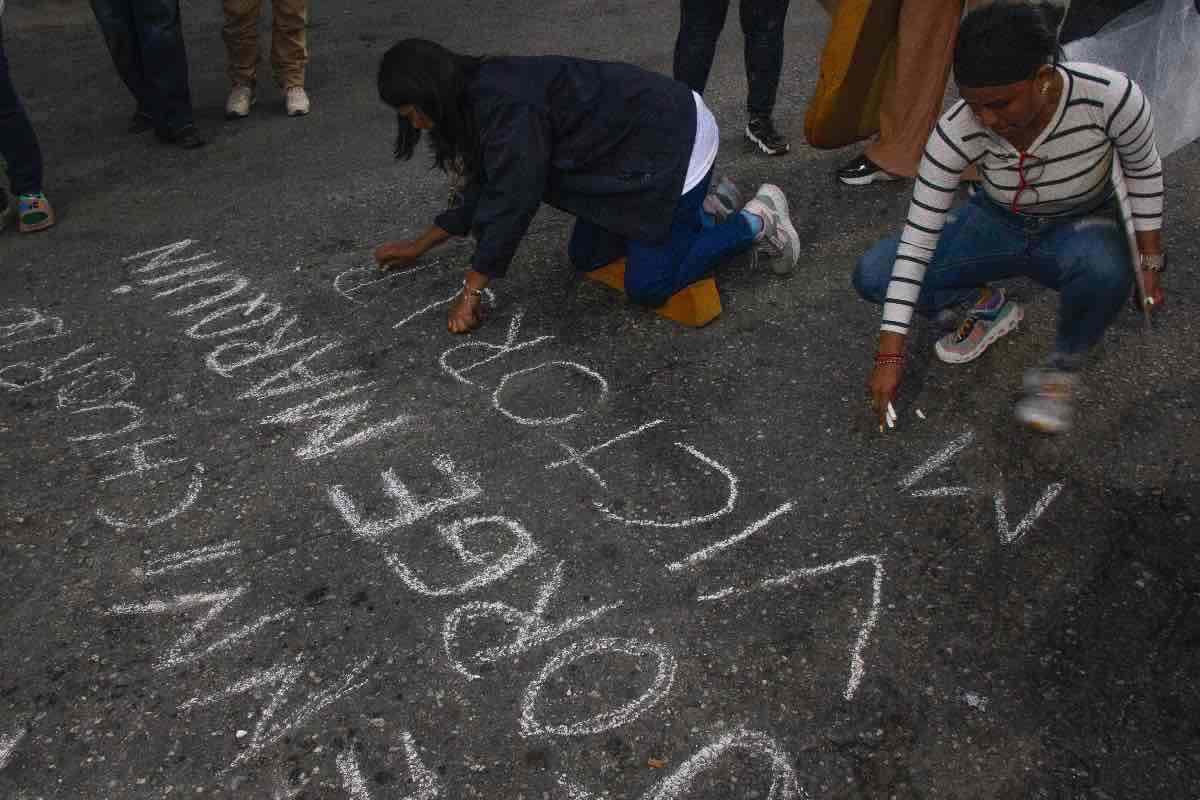 familias-presos-politicos-bombardeos-eu-venezuela-animal-político-7