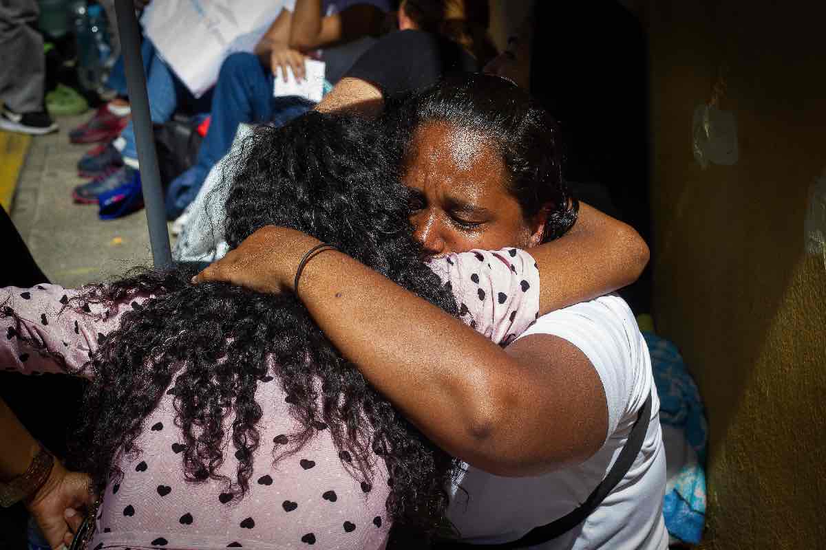 familias-presos-politicos-bombardeos-eu-venezuela-animal-político-8