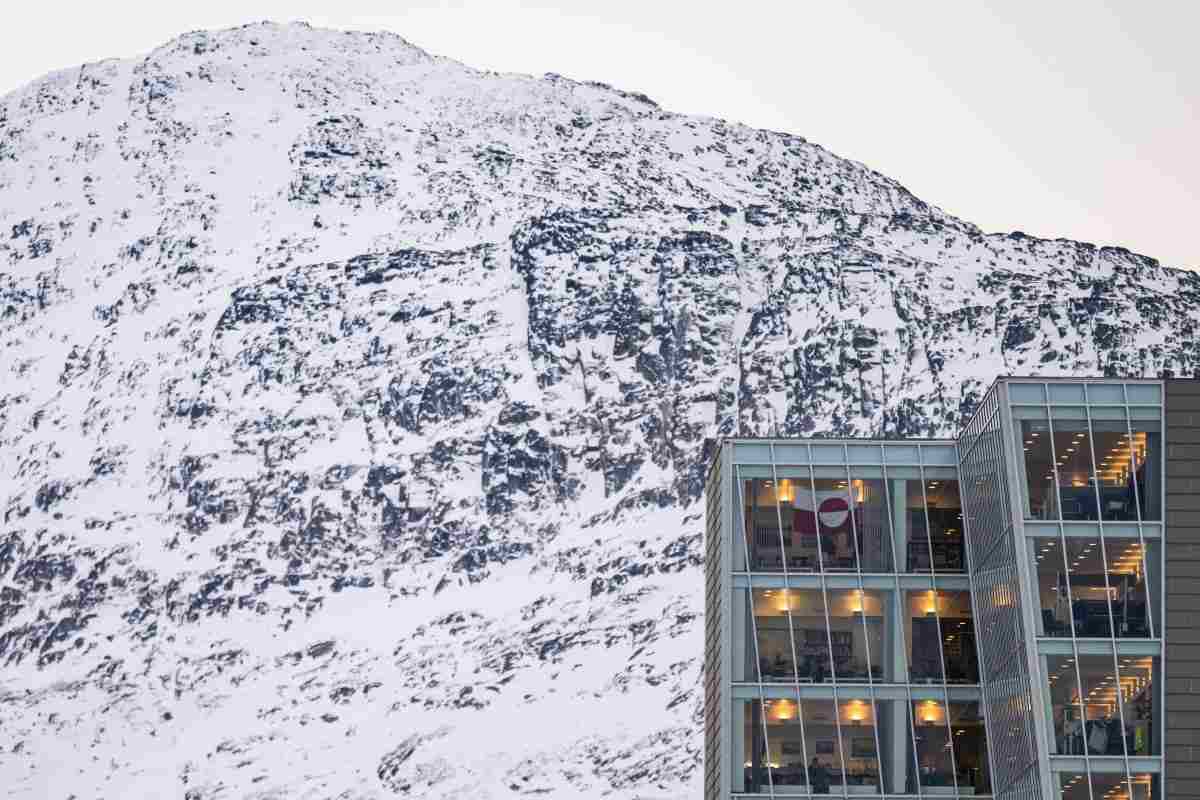 “Nadie más que Groenlandia y Dinamarca pueden decidir sobre la isla”: primer ministro cuestiona acuerdo EU–OTAN sobre su futuro