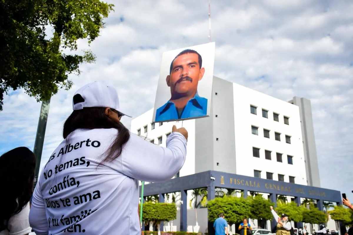 ine-s-albert-o-culiacan-sinaloa-marcha